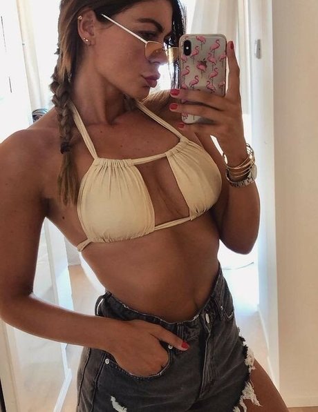 Jolanda De Rienzo best star img