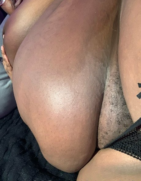 xxx milf onlyfans hd photo