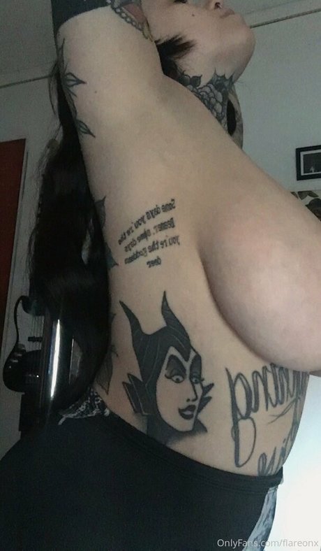 flat chested onlyfans hot porn archive