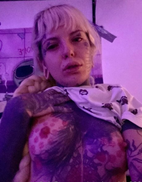 marizombie666 exclusive actress picture