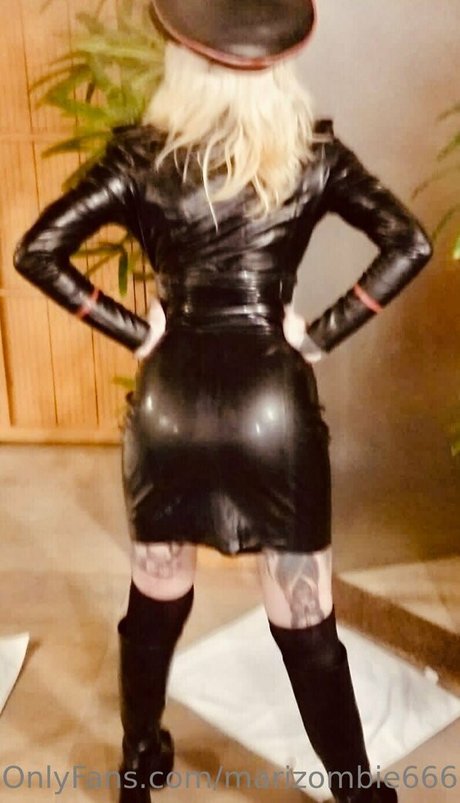 marizombie666 pornstar art photo