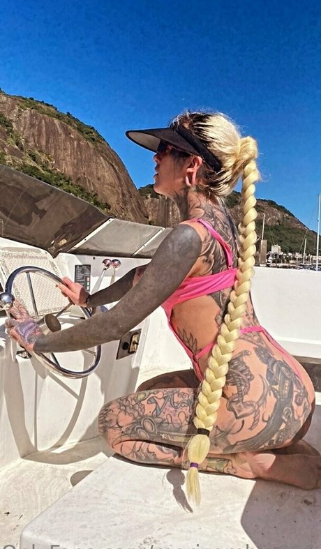 marizombie666 star erotic image