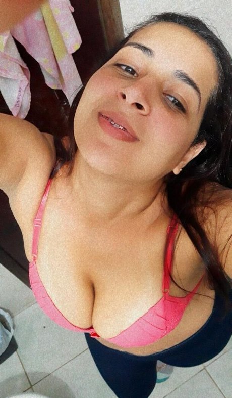 Petropolis erotic model photos