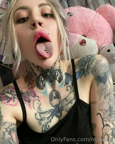 marrllaa pornstar hot photo