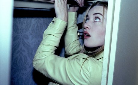 Kate Winslet model top image