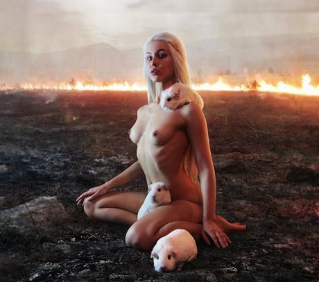 gamer onlyfans pornographic picture