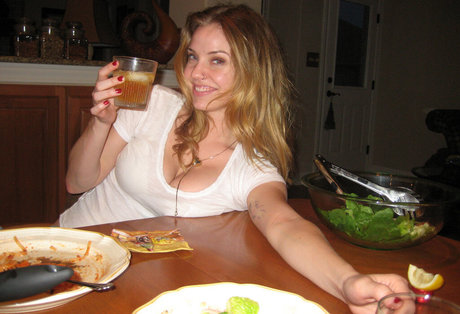 Kelli Garner model images