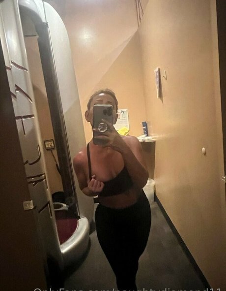 naughtydiamond11 beautiful star pictures