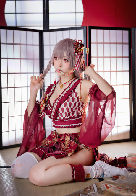 eeelyeee model beautiful images