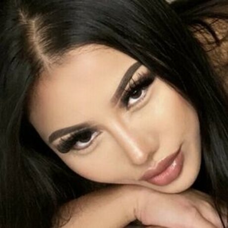 Krissssyxo model erotic photos