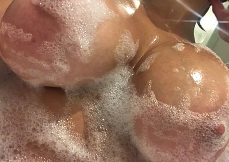 xxx asian onlyfans free naked picture