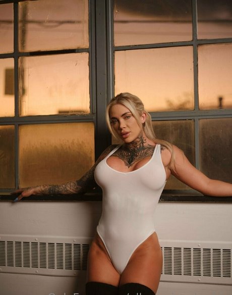 Christina Savoyy model xxx archive