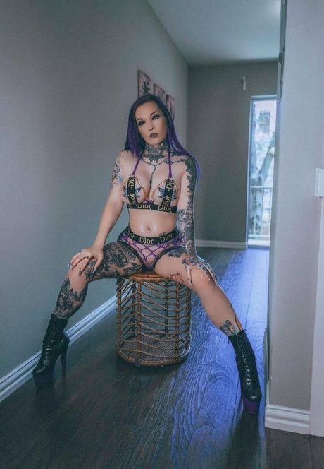 InkyQos pornstar nude pictures