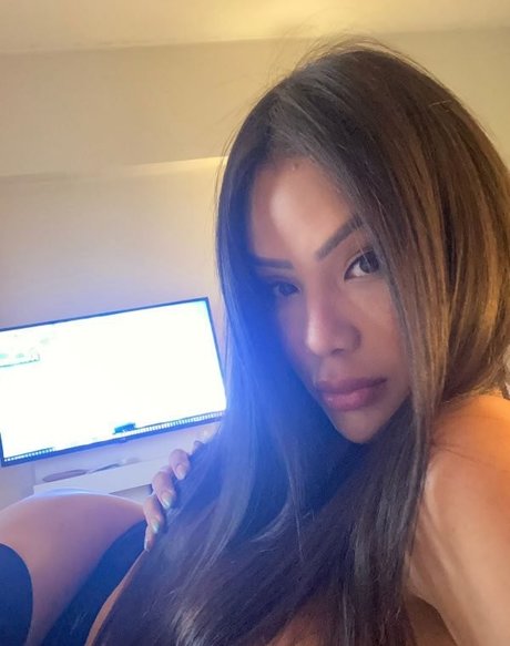 Victoria Helena star nice image