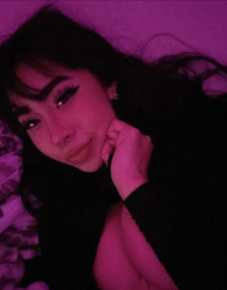 vivianerosales star pictures