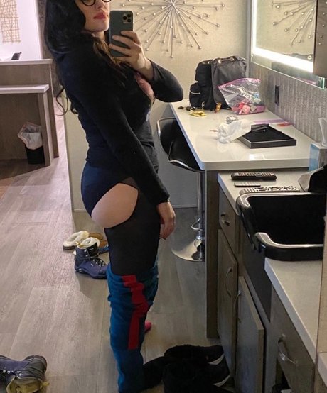 Kat Dennings pornstar nice picture