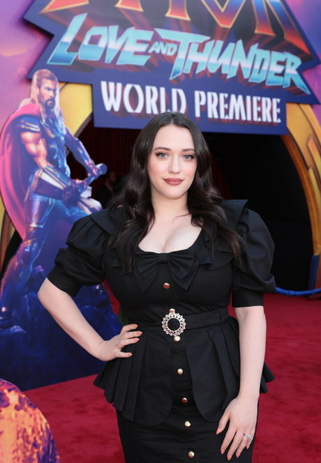 Kat Dennings exclusive star picture