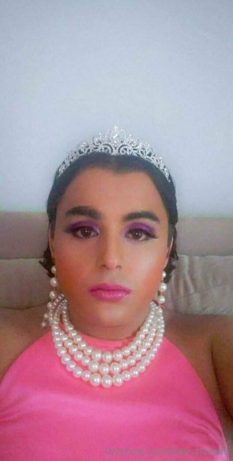 ViktoriaRose89 naked pornstar pics