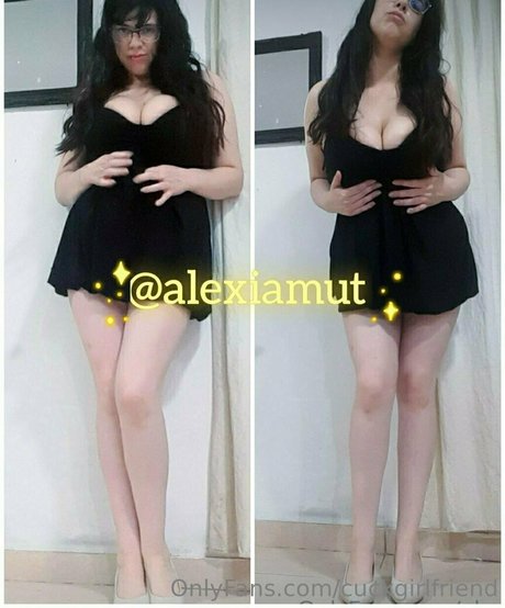 cuckgirlfriend erotic model gallery