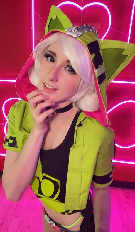 Labinnak nice model picture