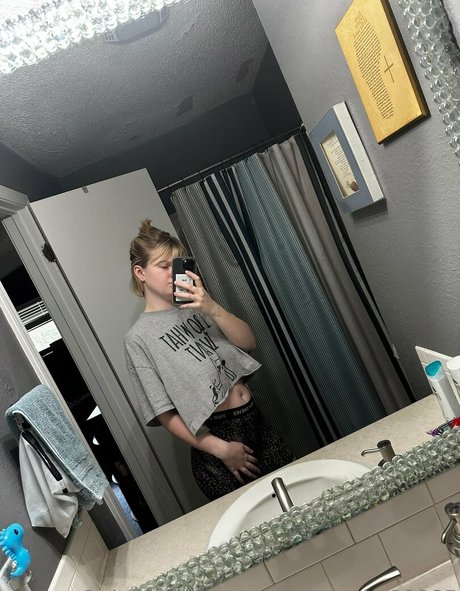 midnight sky80085 model pornographic galleries