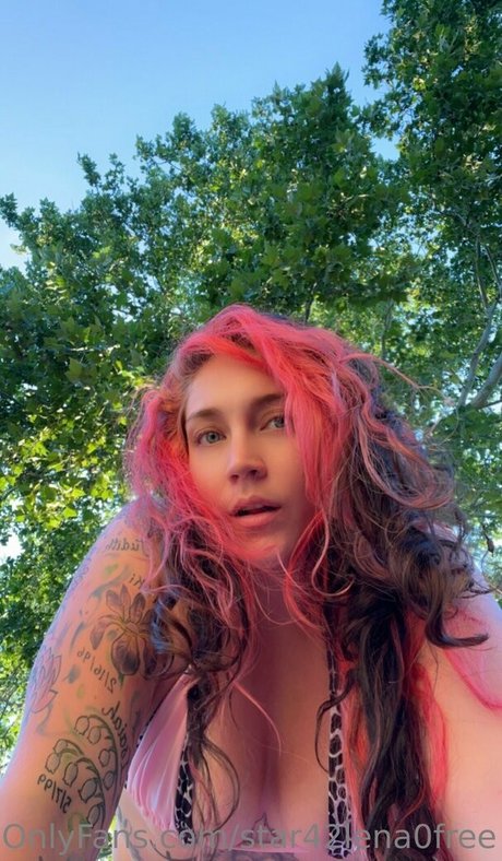 star42lena0free adult model pictures