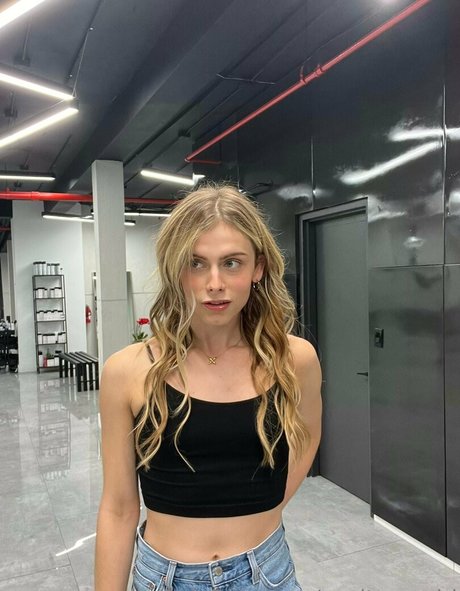 cooltransgirl star photos