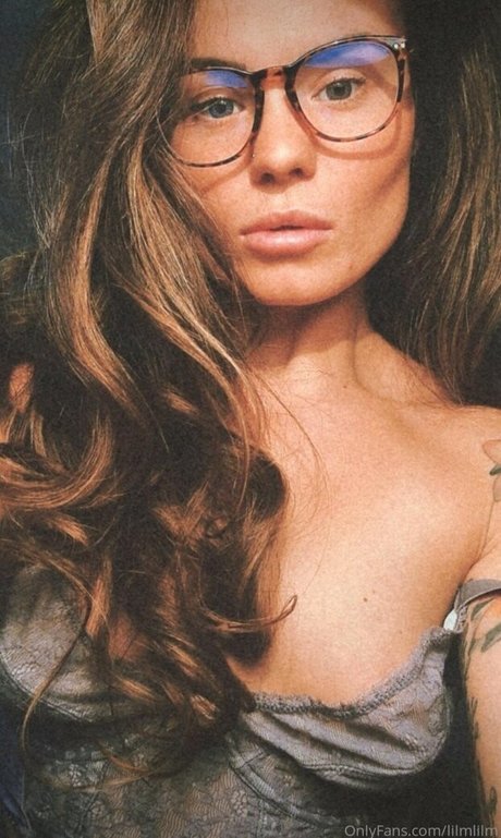 lilmlilmx model high quality pics