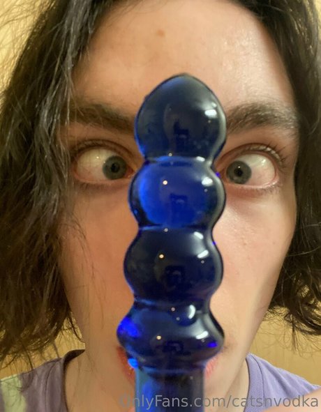 catsnvodka hot pornstar image