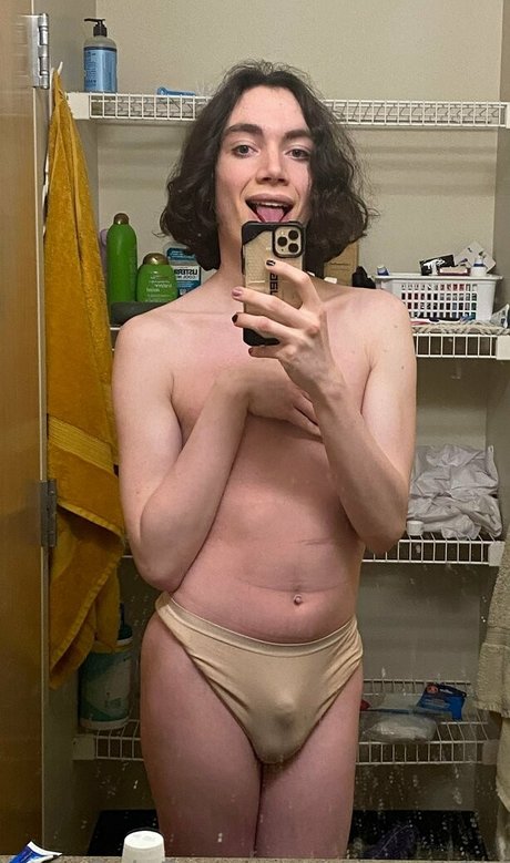 catsnvodka free actress gallery