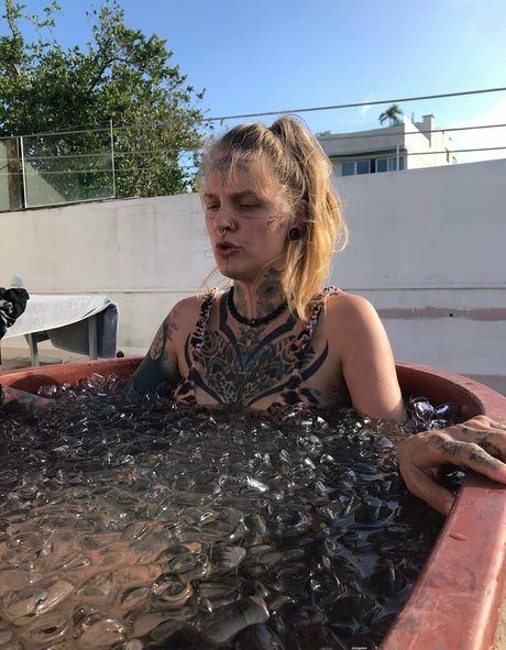 skinny asian teen onlyfans free naked photo