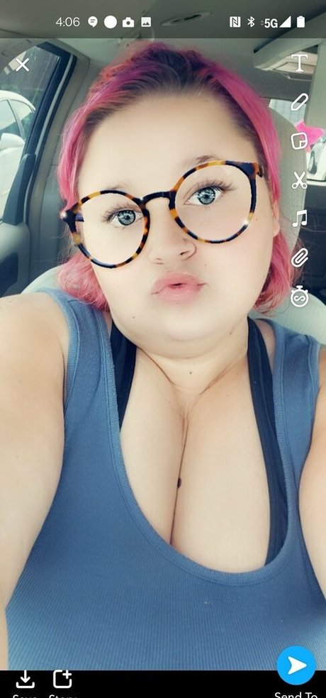 dezibear1998 model exclusive photo