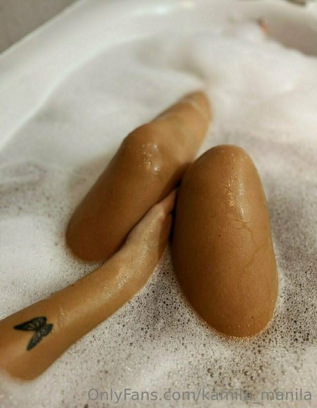 kamila manila nude model archive