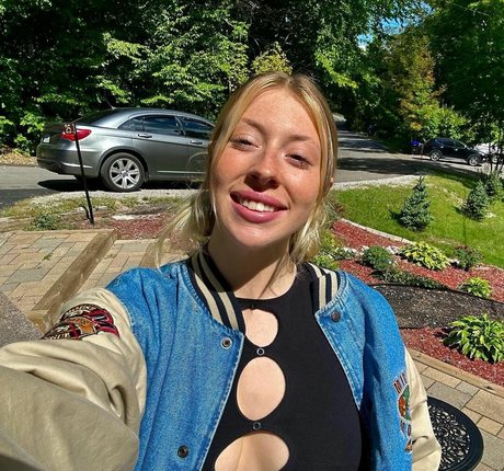 lolcaughtureye porn model pictures