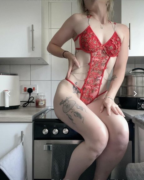 Natalie Hanby nudes model pic