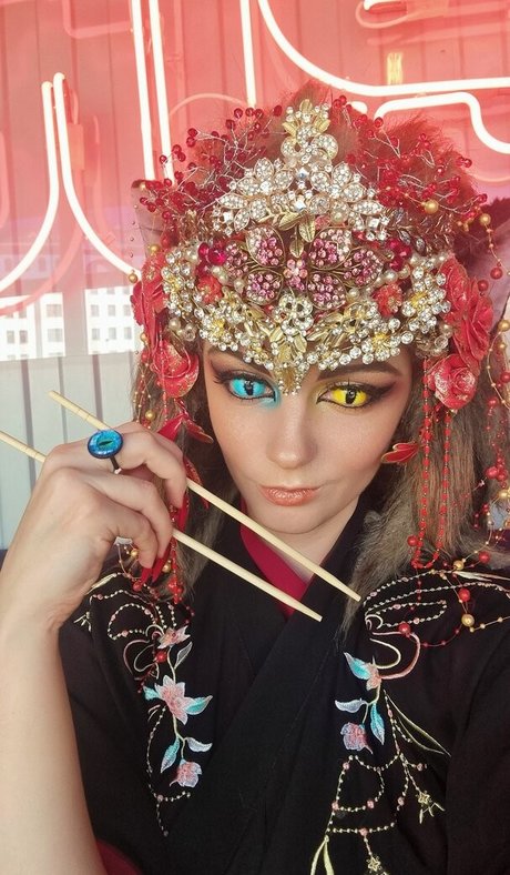 AGflower Cosplay pornographic actress photo