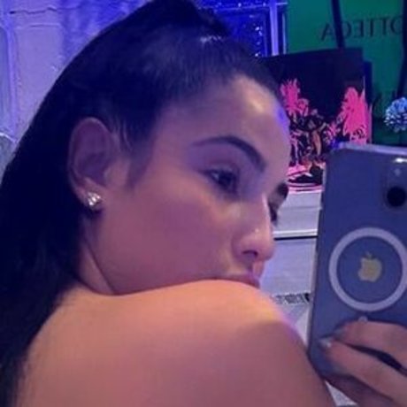 one onlyfans art porn pic