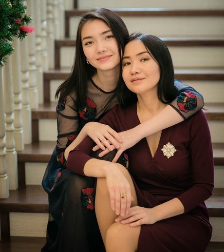 strawberry milk onlyfans beautiful naked pictures