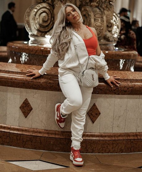 Miranda Cohen top star picture