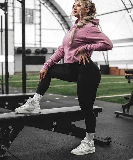 Miranda Cohen nice pornstar photo