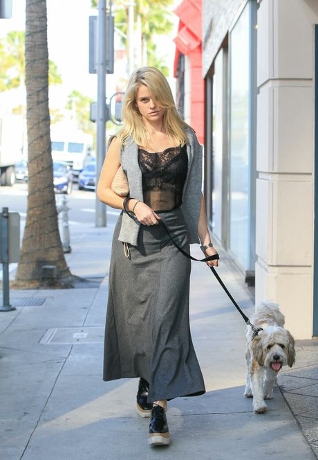 Alice Eve star high quality galleries