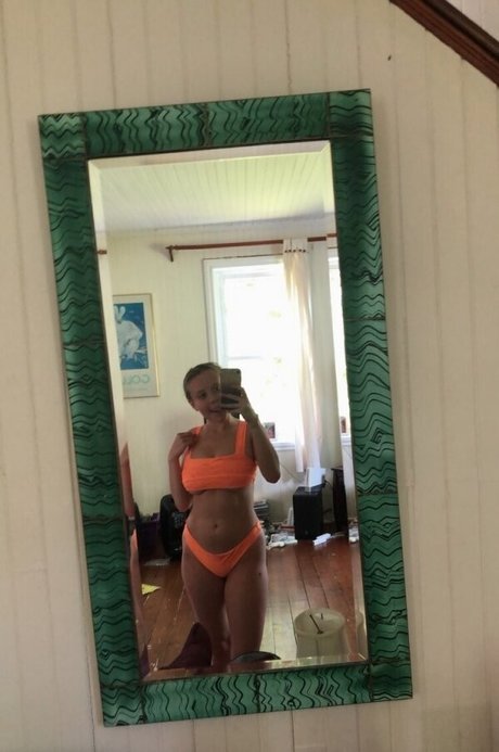 Emily Kyte model best images