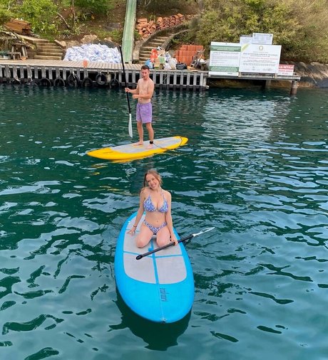 Emily Kyte hd star picture