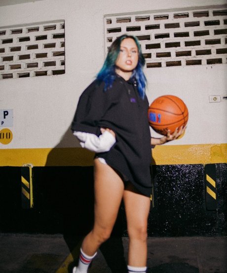 CamilotaXP beautiful actress galleries