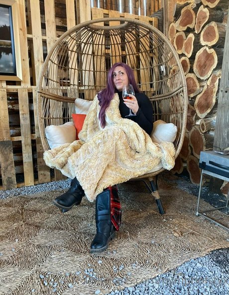 Slyvampyre star art photos