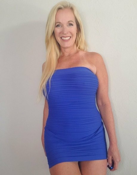 ellehotmommy model pretty galleries