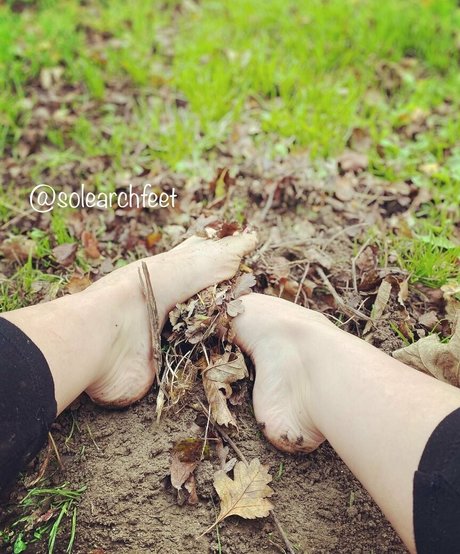 solearchfeet star hot pic