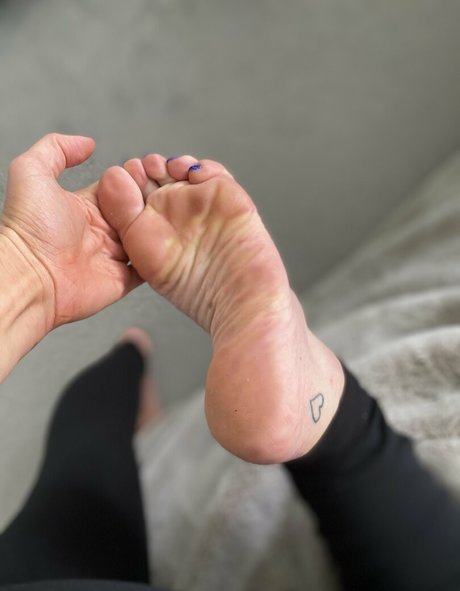 solearchfeet model top img