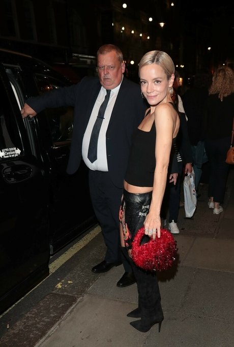 Lily Allen exclusive pornstar image