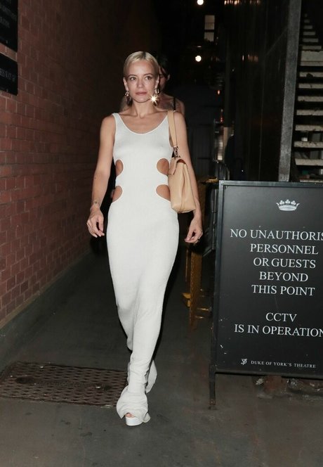 Lily Allen xxx actress photos